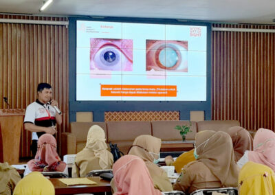 KEYNOTE SPEAKERS AT BANYUWANGI SEMINAR FOR DOCTORS, NURSES & MEDICAL PERSONNEL